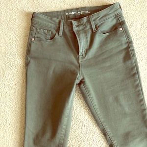 Old Navy Rockstar Dark Olive Jeans Midrise